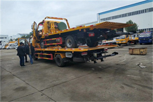 清原同城汽车补胎